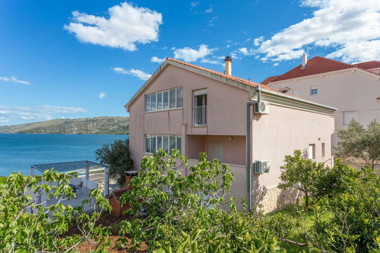 Apartments By The Sea Poljica, Trogir - 19316 Marina Exterior photo